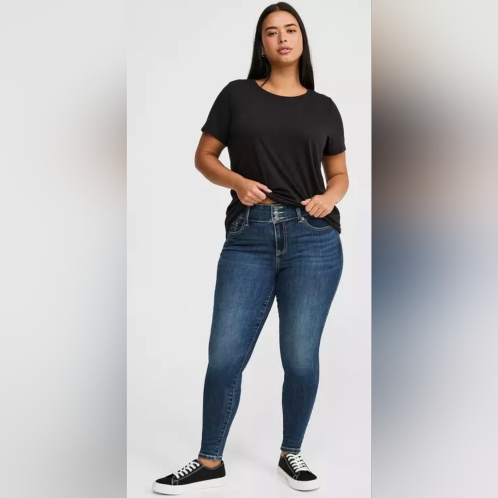Torrid Medium Wash Skinny Jeggings 20 2X